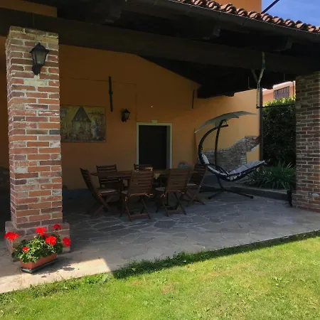 Lejlighed I Tulusan A Due Passi Dalle Langhe *