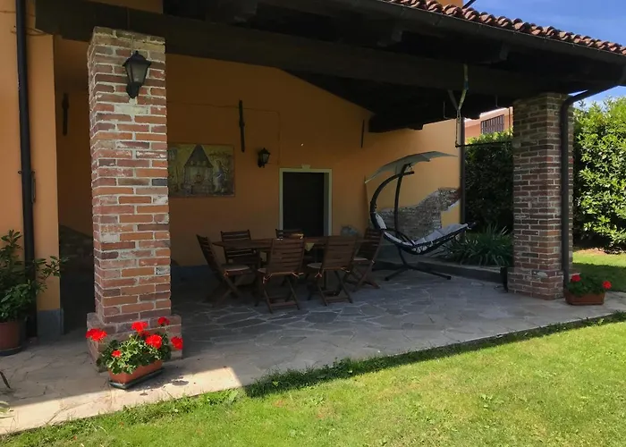 Lejlighed I Tulusan A Due Passi Dalle Langhe *