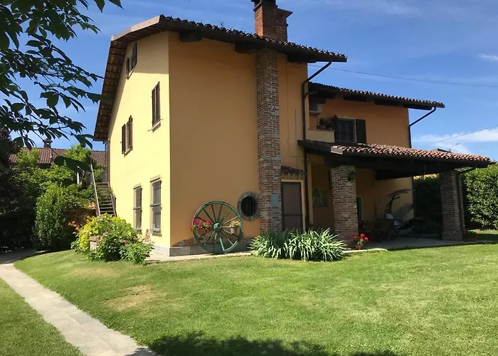 Lejlighed I Tulusan A Due Passi Dalle Langhe